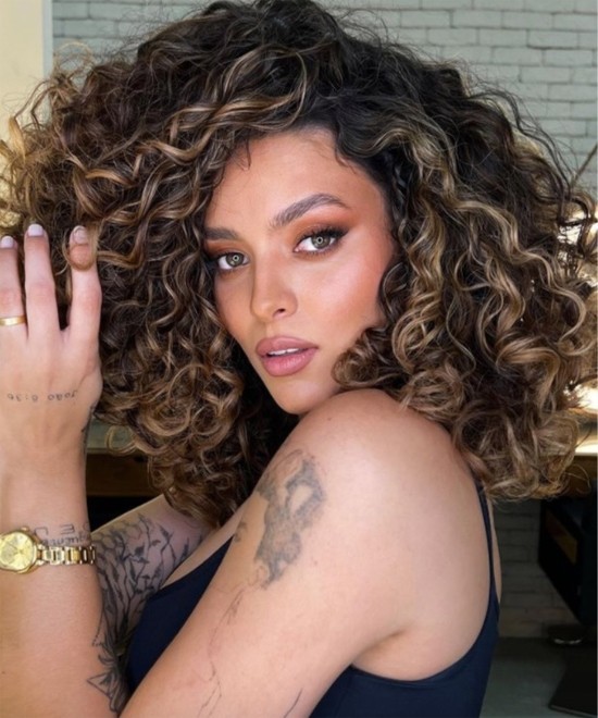 Dolago Loose Curly Wave Pixie Cut Human Hair Wig For Women 4/27 Ombre Short Bob Full Machine Pixie Cut Brazilian Virgin Hair Colored Wig For Sale Online 